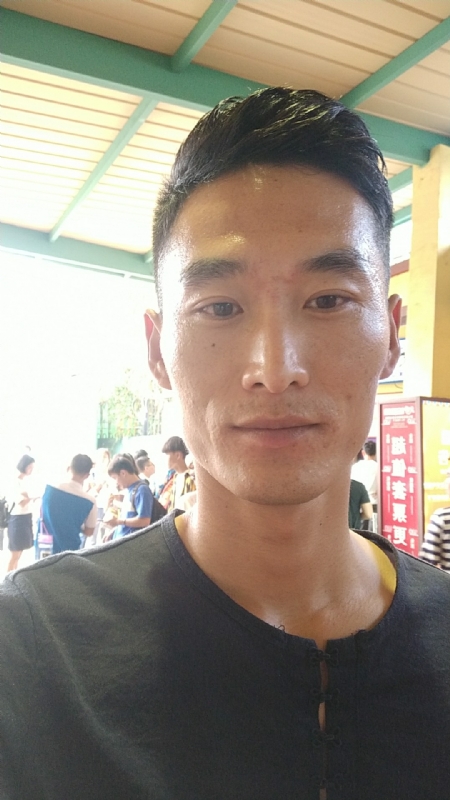 难得糊涂的第一张照片--罗源交友网