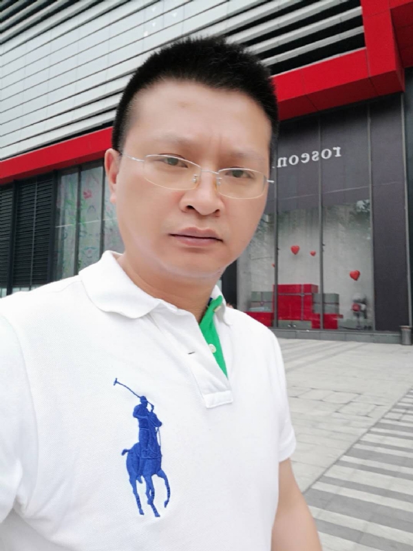 硬汉的第一张照片--罗源交友网