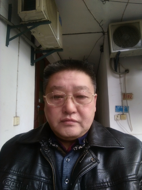 金泰的第一张照片--罗源交友网