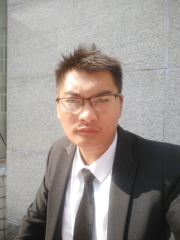 孤独的人的第一张照片--罗源交友网