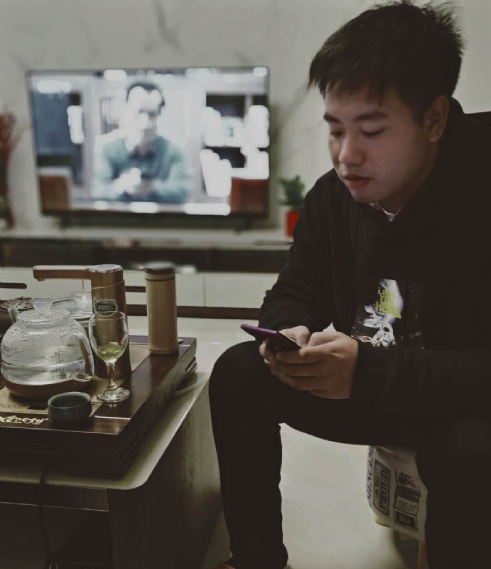 嗯今年能脱单吗的第一张照片--罗源交友网