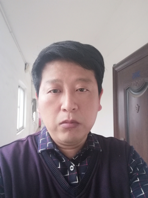 夜色温柔的第一张照片--罗源交友网