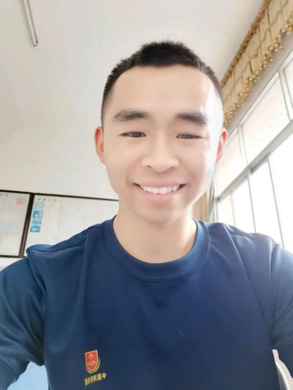 超超的第一张照片--罗源交友网