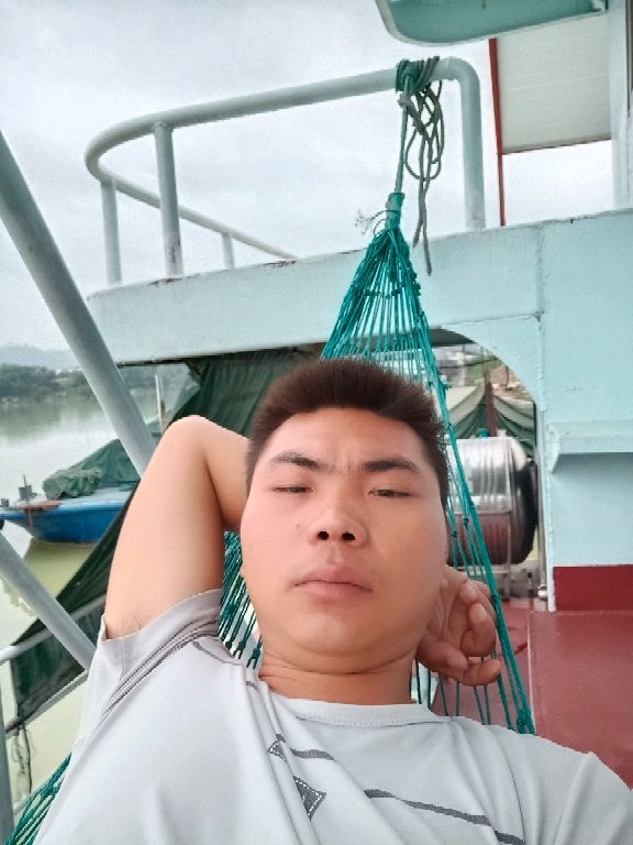 小哥哥的第一张照片--罗源交友网