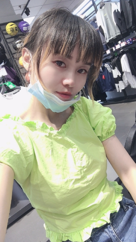 婀娜袅袅的第一张照片--罗源交友网
