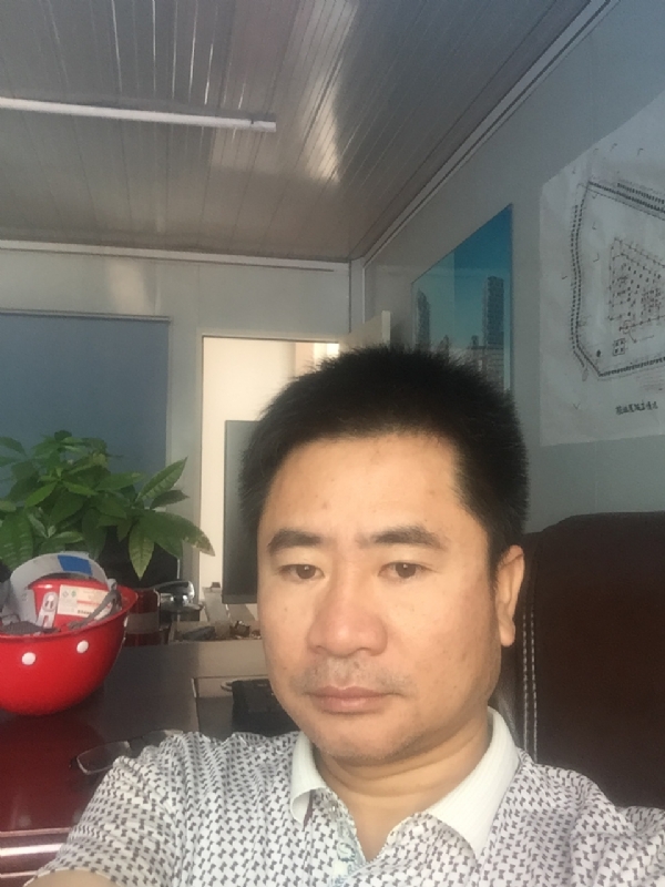 一步之遥的第一张照片--罗源交友网
