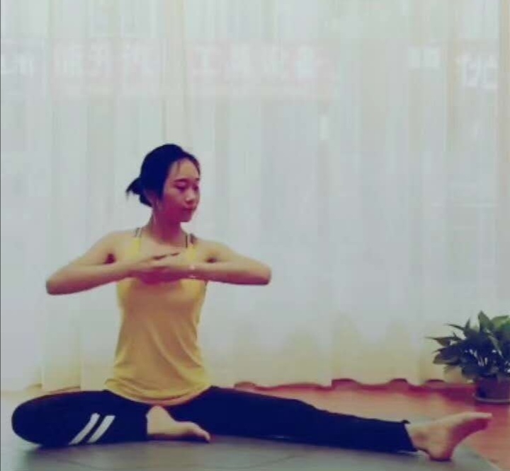 静静子的第一张照片--罗源交友网
