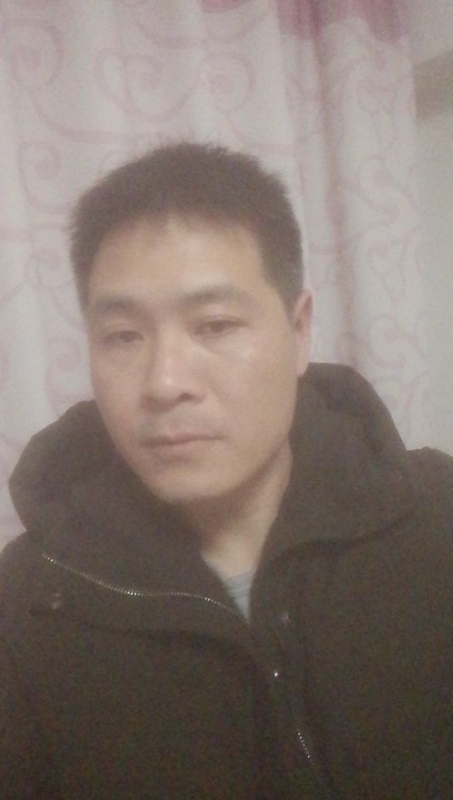 把头抬起来的第一张照片--罗源交友网