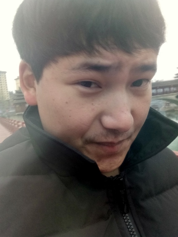 侗族青年作家超超的第二张照片--罗源交友网