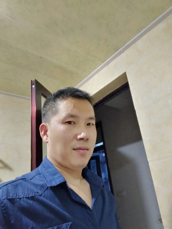 余生搀扶走的第一张照片--罗源交友网