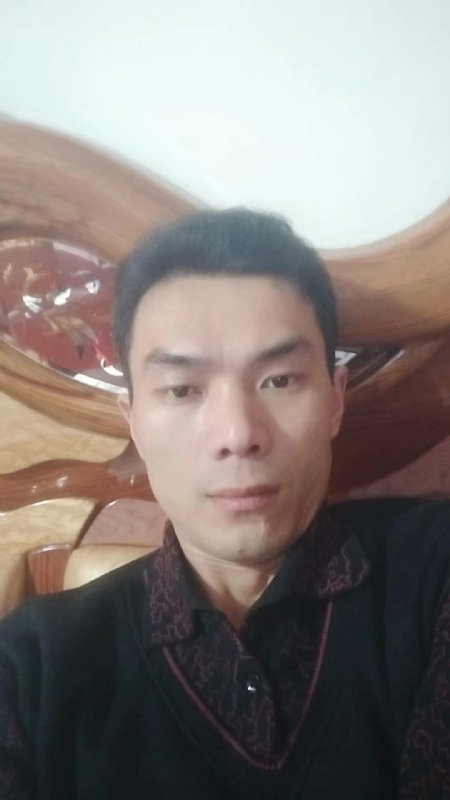 错把真心喂了狗的第四张照片--罗源交友网