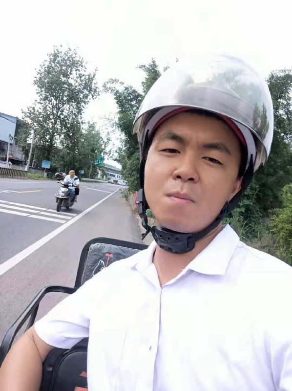 紧张死了的第一张照片--罗源交友网