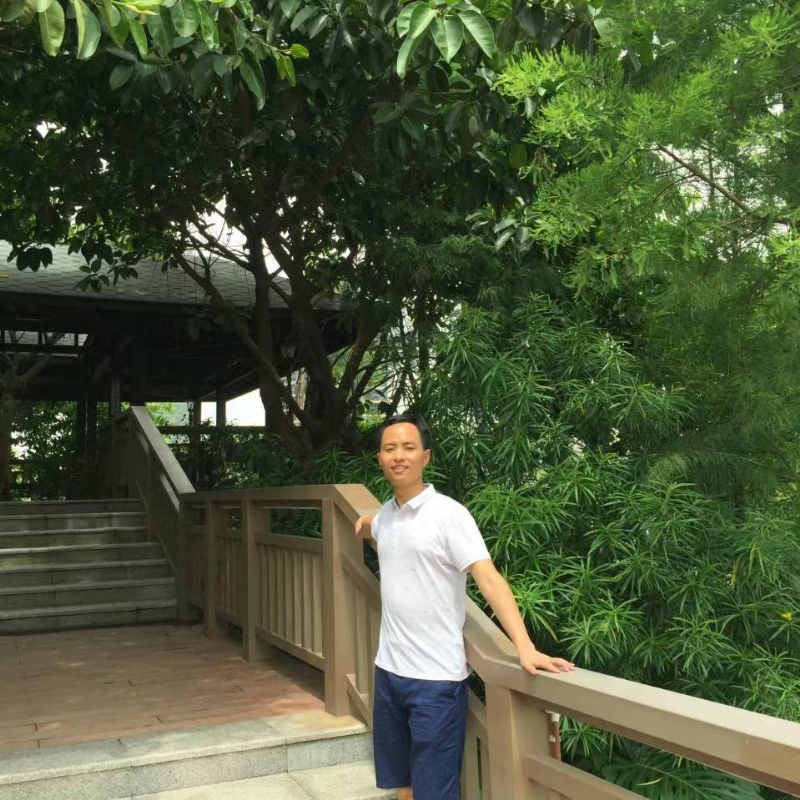 教书育人的第一张照片--罗源交友网