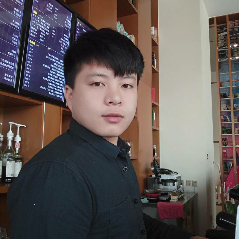 帅被人打的第一张照片--罗源交友网