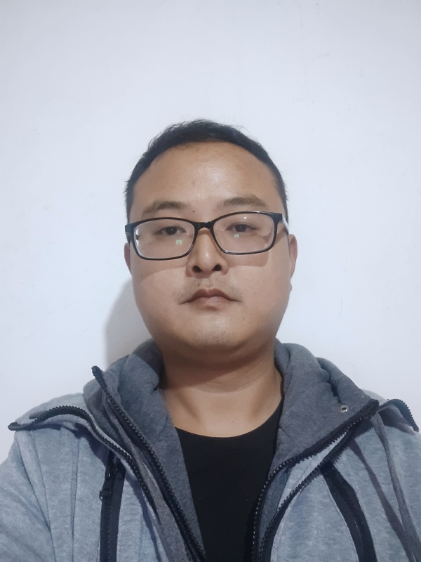 爱在一瞬间的第一张照片--罗源交友网