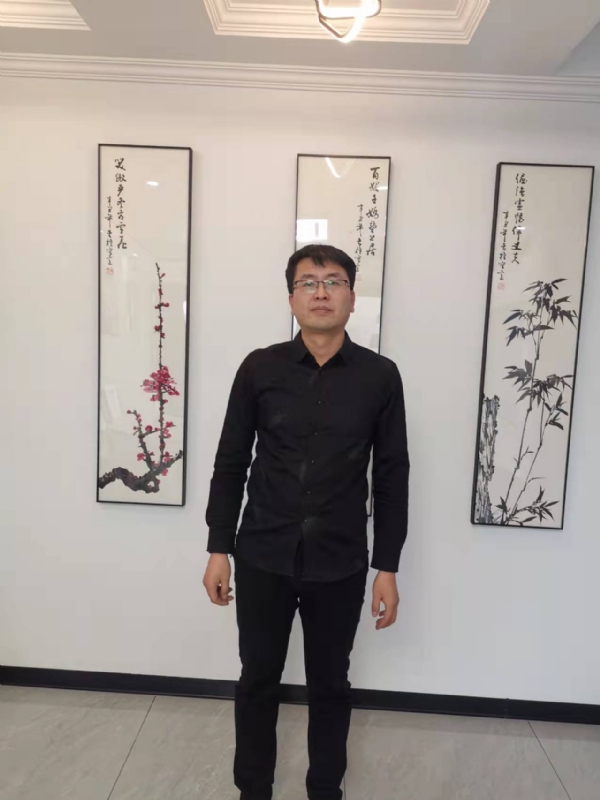 情义比天高的第一张照片--罗源交友网