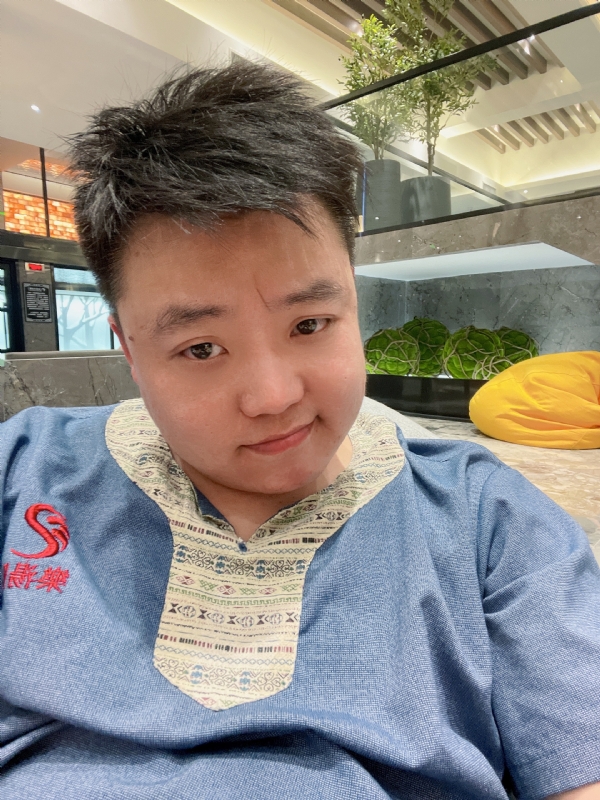 小恶魔的第一张照片--罗源交友网