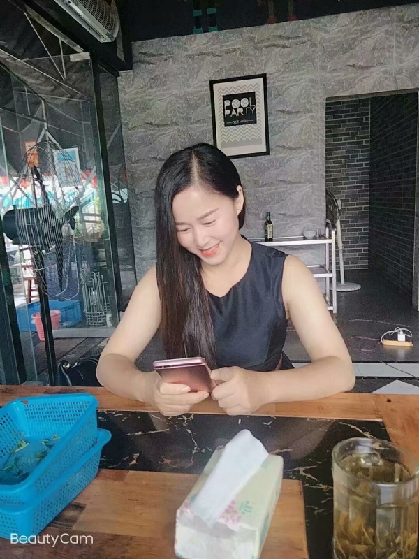 如不坚强弱给谁看的第一张照片--罗源交友网