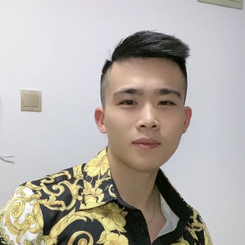 迷彩冲锋衣的第一张照片--罗源交友网