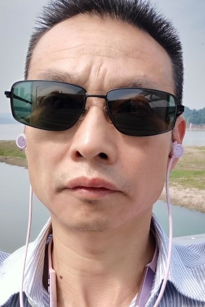 猪哥哥的第三张照片--罗源交友网