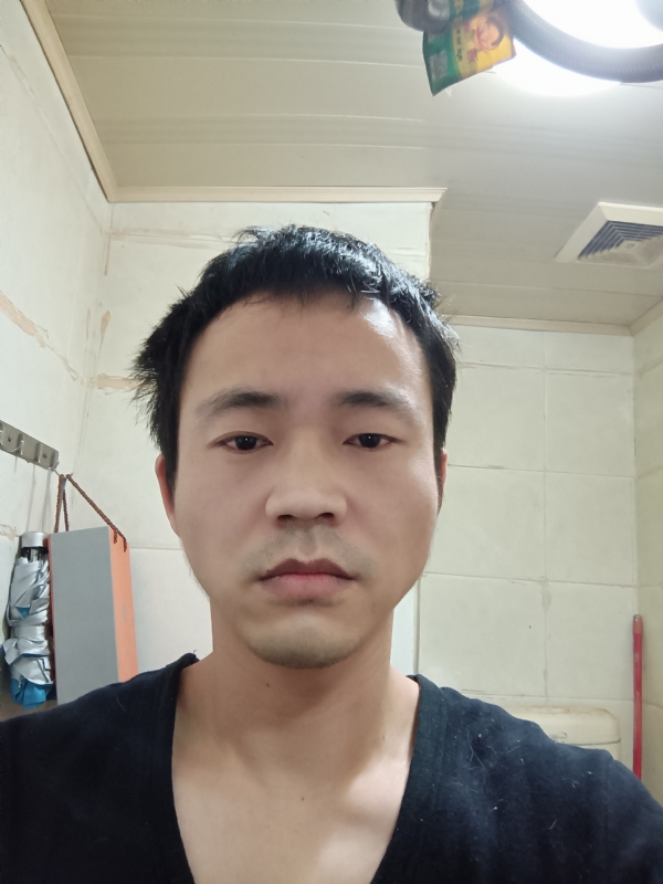守望天空的第一张照片--罗源交友网