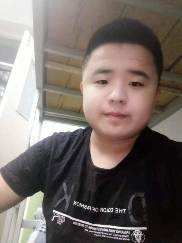 打小就爱淘气的第一张照片--罗源交友网
