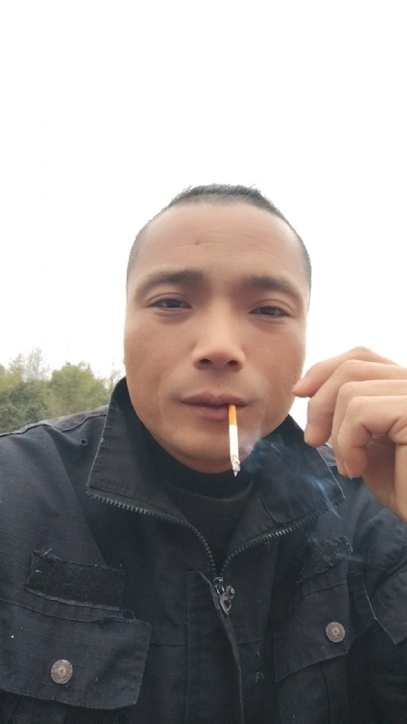 伯爵的第一张照片--罗源交友网