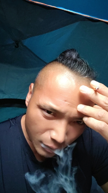 伯爵的第四张照片--罗源交友网