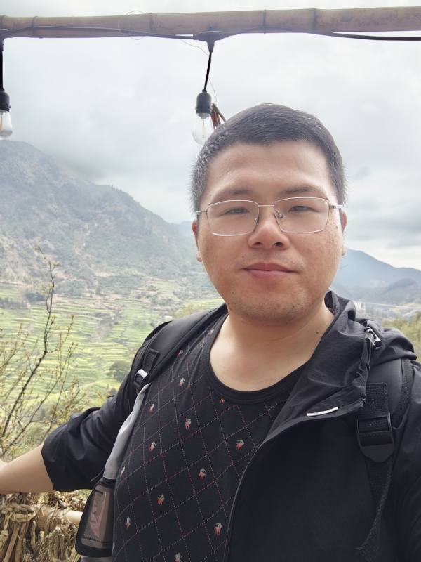 青山的第三张照片--罗源交友网