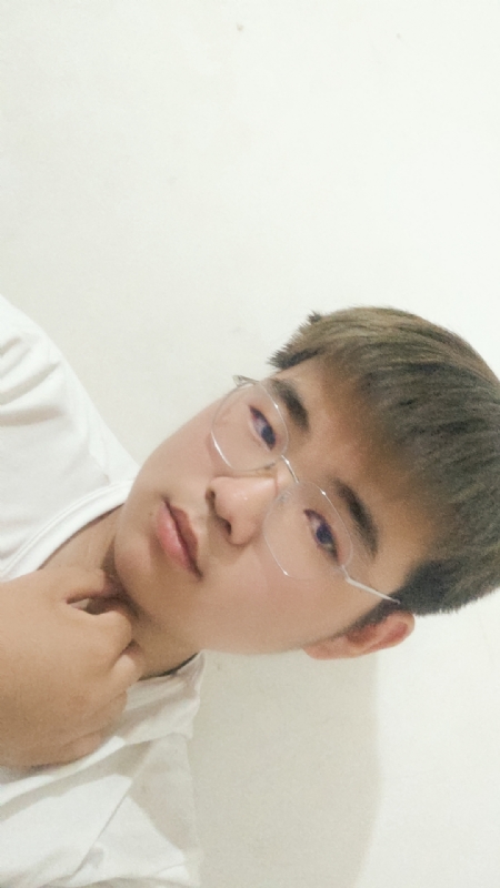 晚晚的第一张照片--罗源交友网