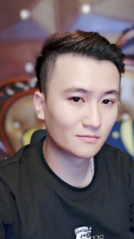 ToTheMoon的第一张照片--罗源交友网