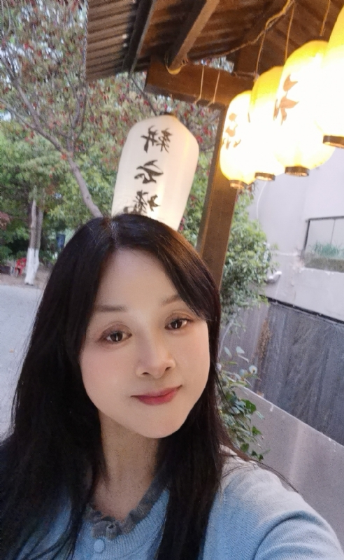 伊伊的第一张照片--罗源交友网