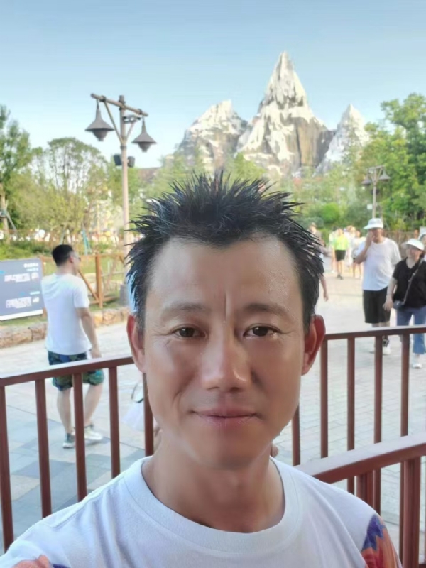 艾氏涂料博的第一张照片--罗源交友网