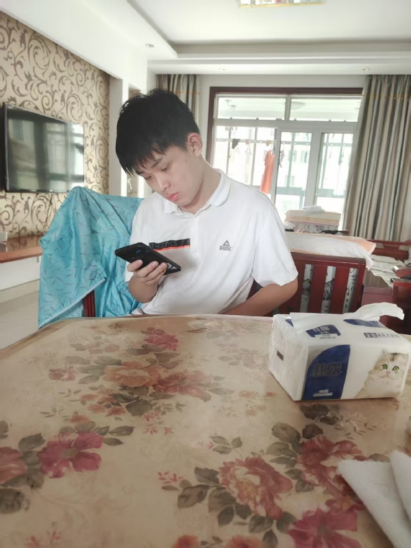 铁在烧的第一张照片--罗源交友网