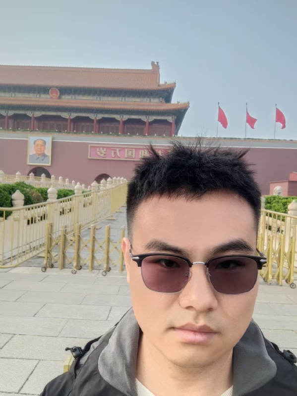 喧嚣的风的第一张照片--罗源交友网
